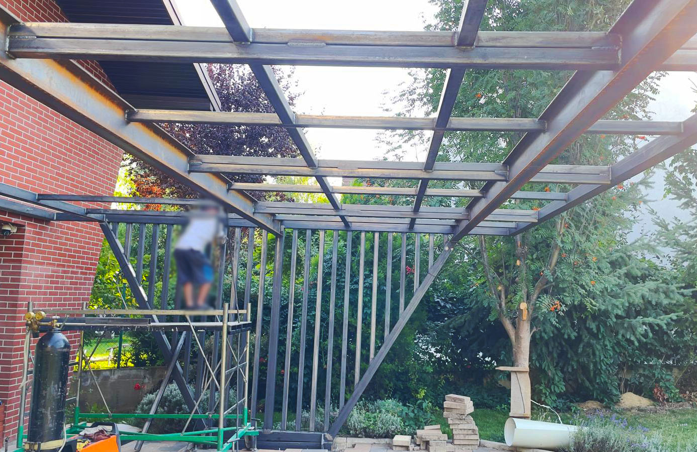 mekonf-carport-auto-iasi-fotovoltaic-3
